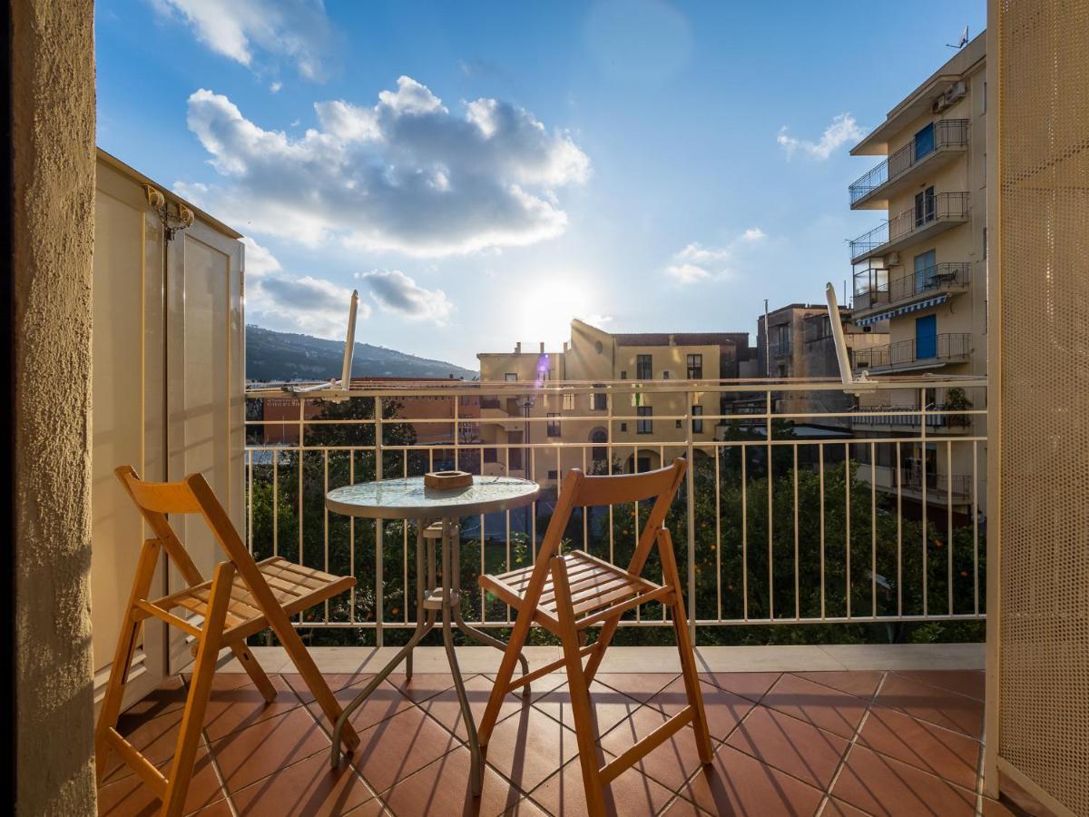 Amore&Psiche - De Vivo Realty Сорренто Экстерьер фото